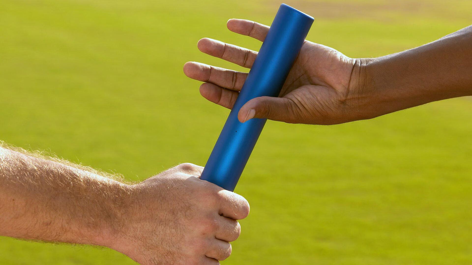 国球赛场风波再起，极端粉丝行为引争议，体育精神呼唤理性支持