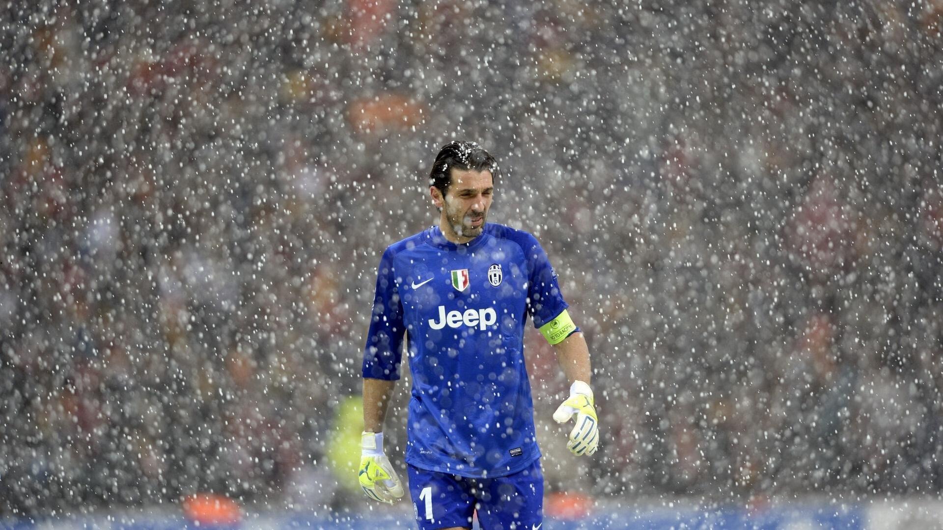 郭艾伦连续缺席比赛引关注，郭士强透露，肺部结节需谨慎对待